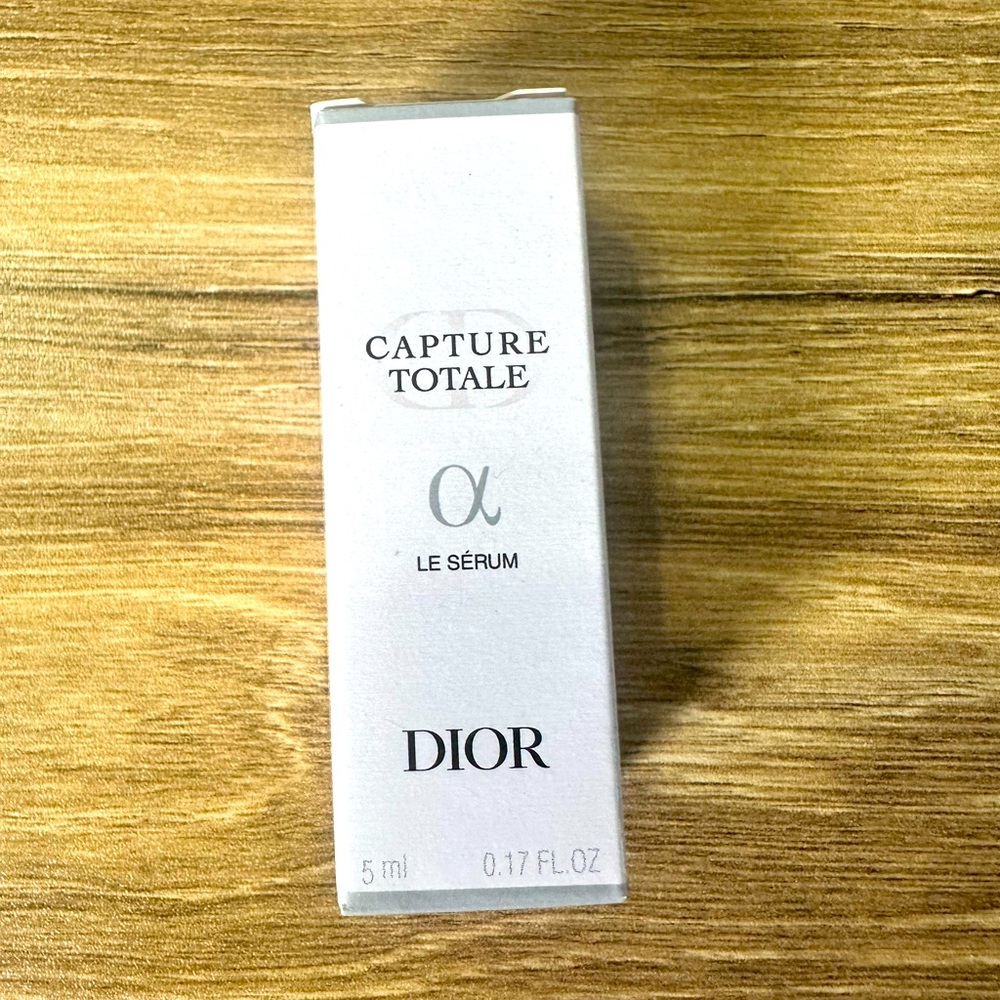 Capture Totale Le Serum 0.17 oz